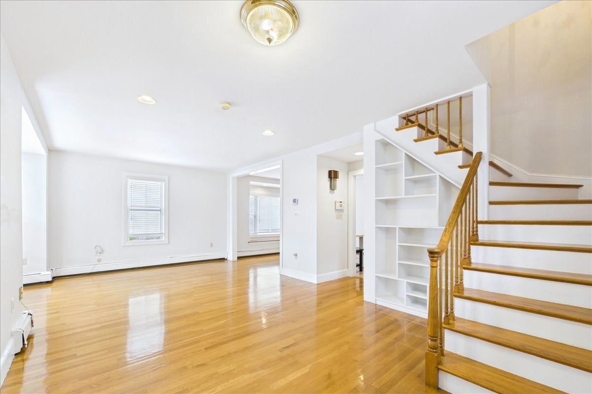 9 Granada Ave, Boston, MA Photo #8