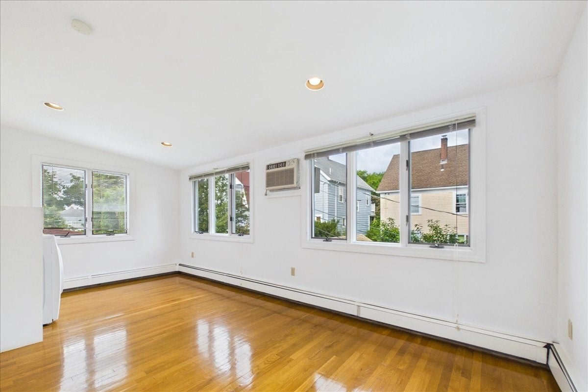 9 Granada Ave, Boston, MA Photo #25