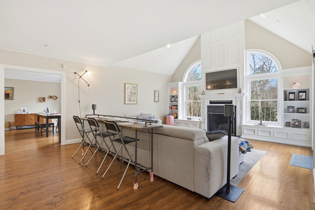 7 Charles Davis Drive