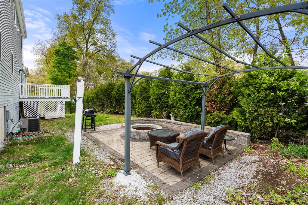 3 Moore Drive, Millbury, MA Photo #32