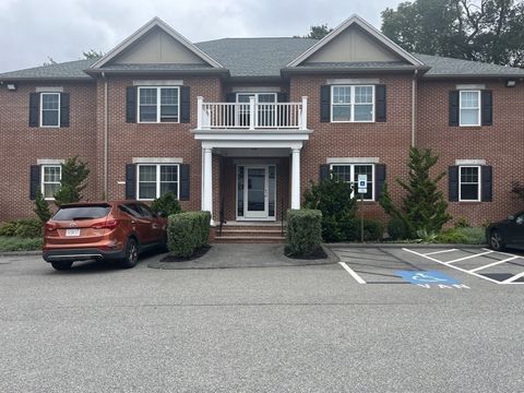 Photo of 20 Humphrey St #8, Weymouth, MA 02189 (MLS # 73512920)