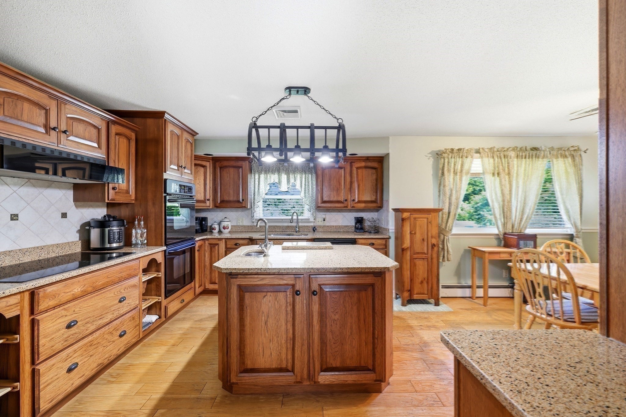 297 Montgomery Road, Westfield, MA Photo #6