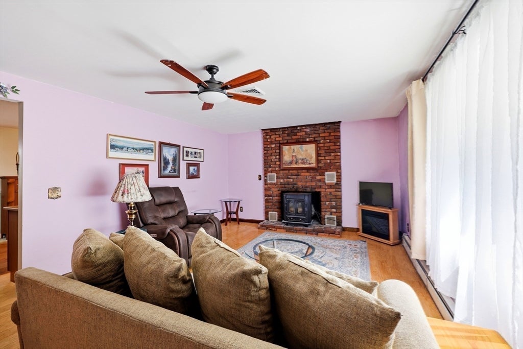 297 Montgomery Road, Westfield, MA, 297 Montgomery Road, Westfield, MA Photo #7