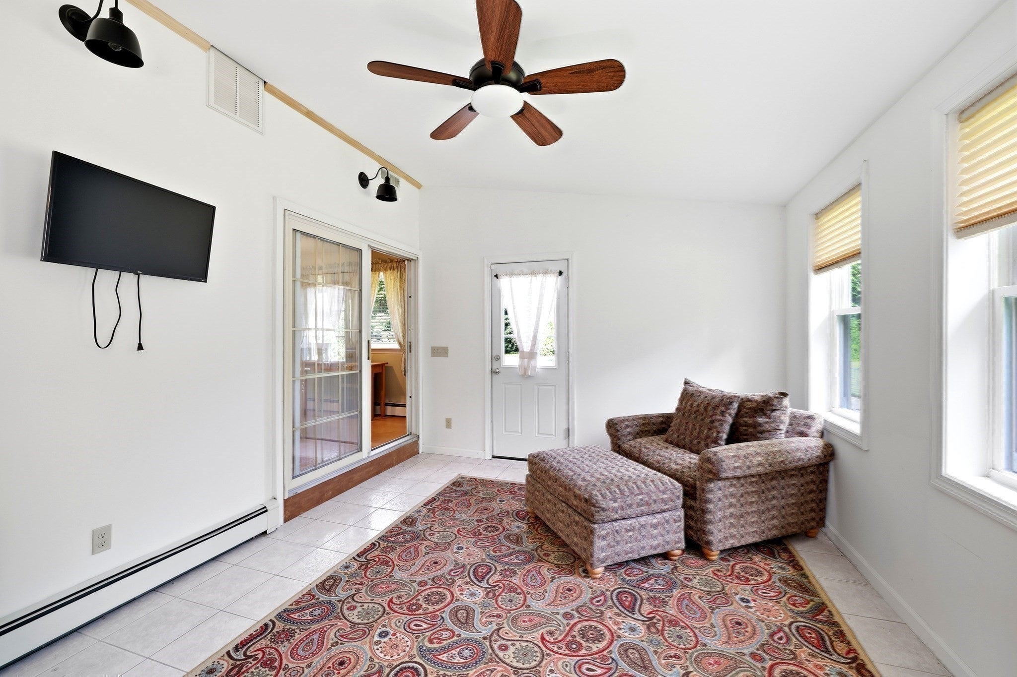 297 Montgomery Road, Westfield, MA Photo #16