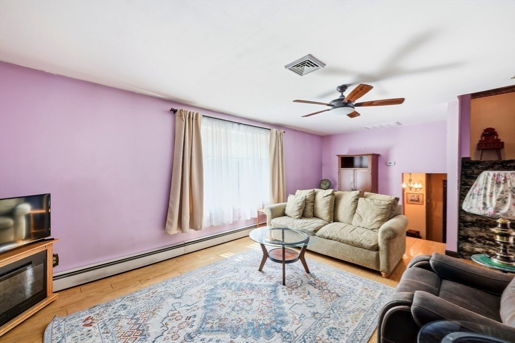 297 Montgomery Road, Westfield, MA, 297 Montgomery Road, Westfield, MA Photo #8