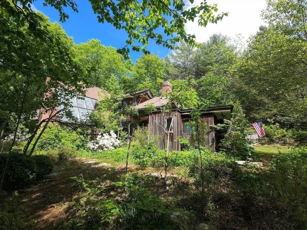 119 Buffam Rd