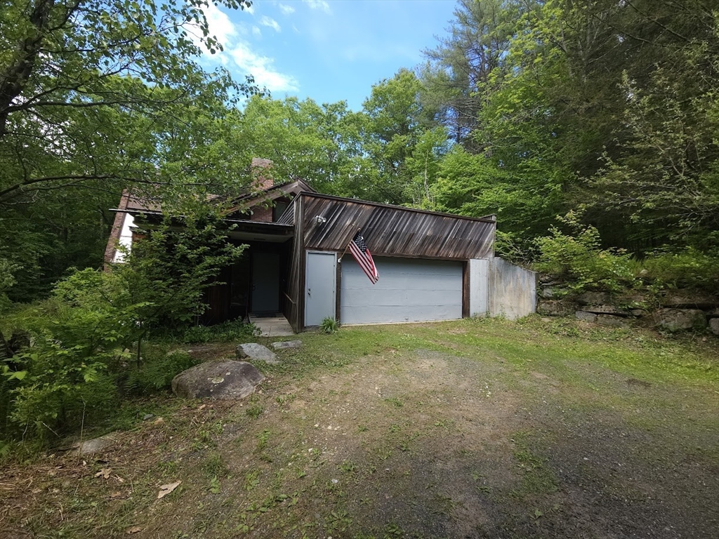 119 Buffam Rd