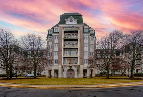 Photo of 100 Marina Dr #306, Quincy, MA 02171 (MLS # 73466589)