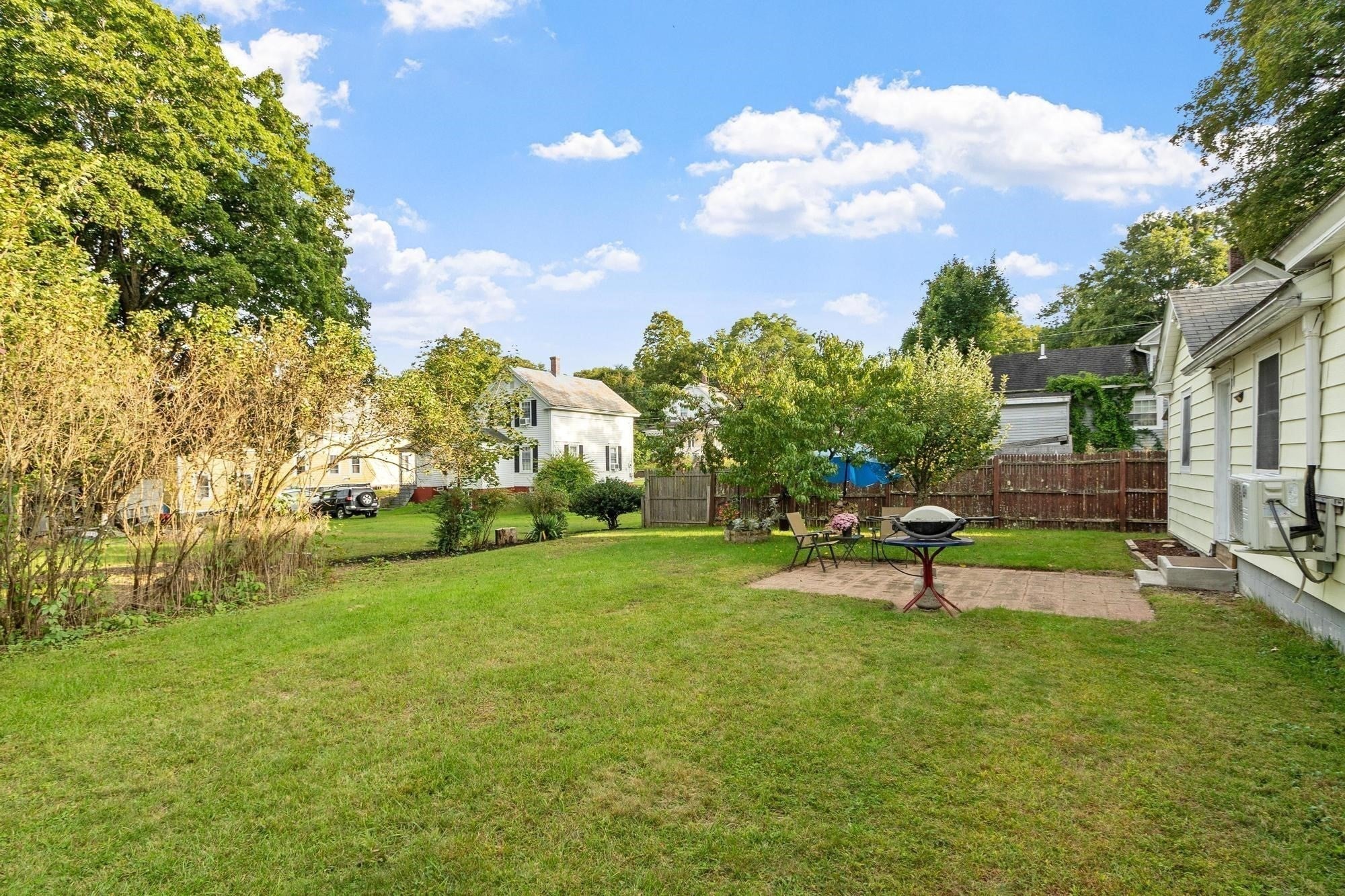 2 Hamilton St, Orange, MA, 2 Hamilton St, Orange, MA Photo #34