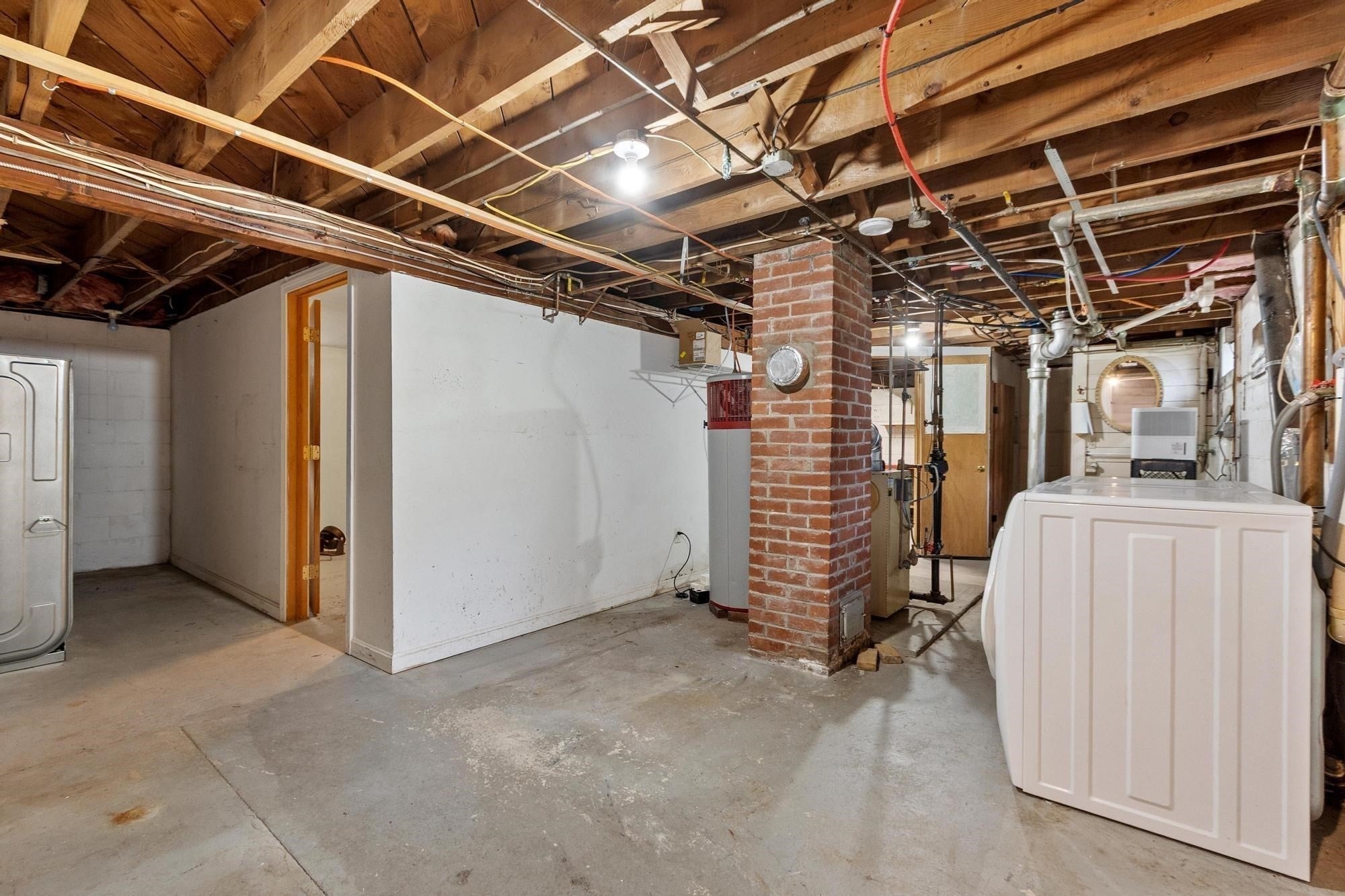 2 Hamilton St, Orange, MA, 2 Hamilton St, Orange, MA Photo #25