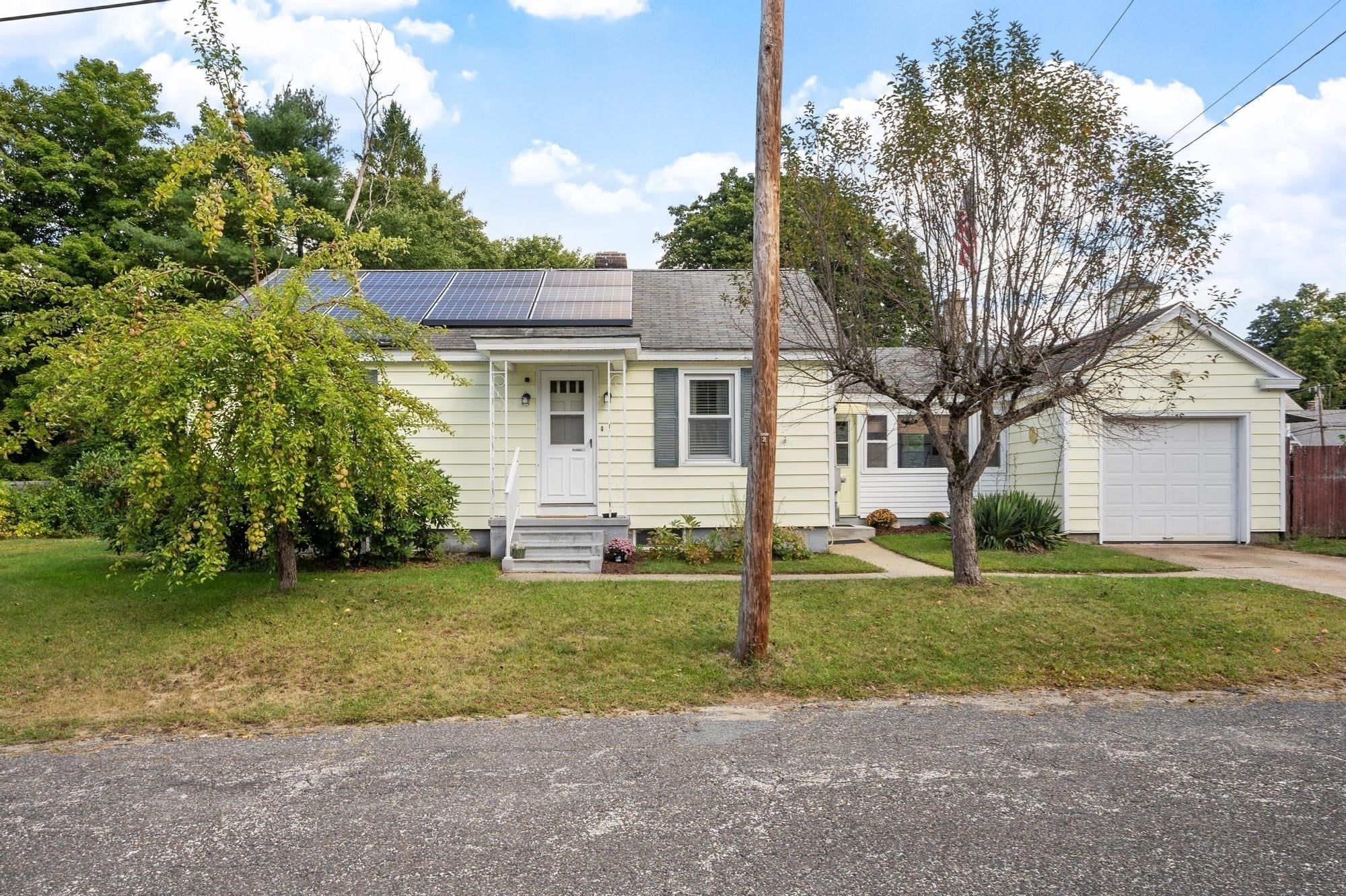2 Hamilton St, Orange, MA, 2 Hamilton St, Orange, MA Photo #5
