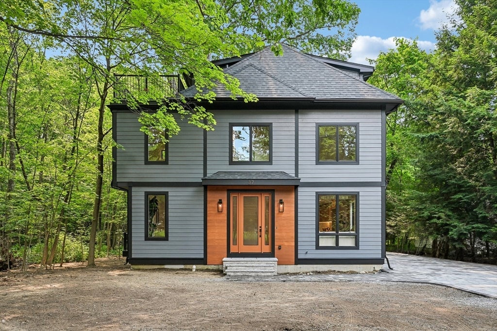 37 Moseley