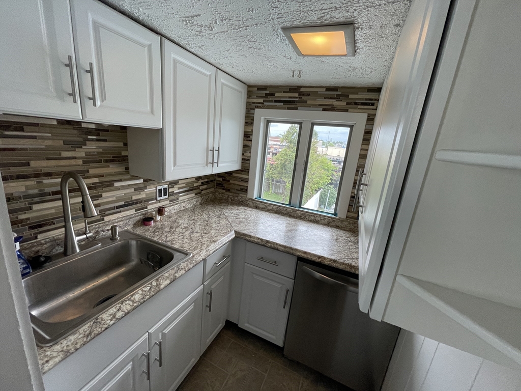 25 Hanover St #2, Malden, MA Photo #5