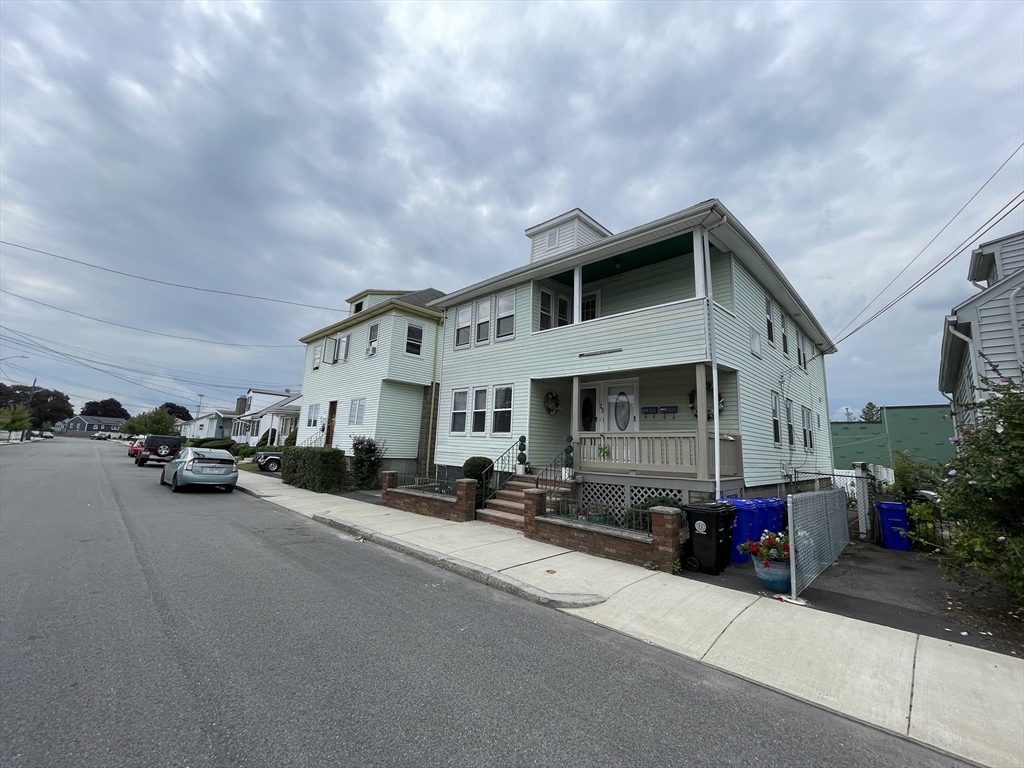 25 Hanover St #2, Malden, MA Photo #2
