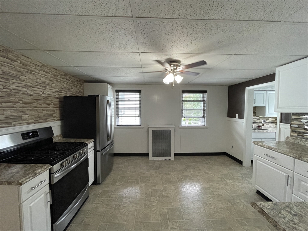 25 Hanover St #2, Malden, MA Photo #3