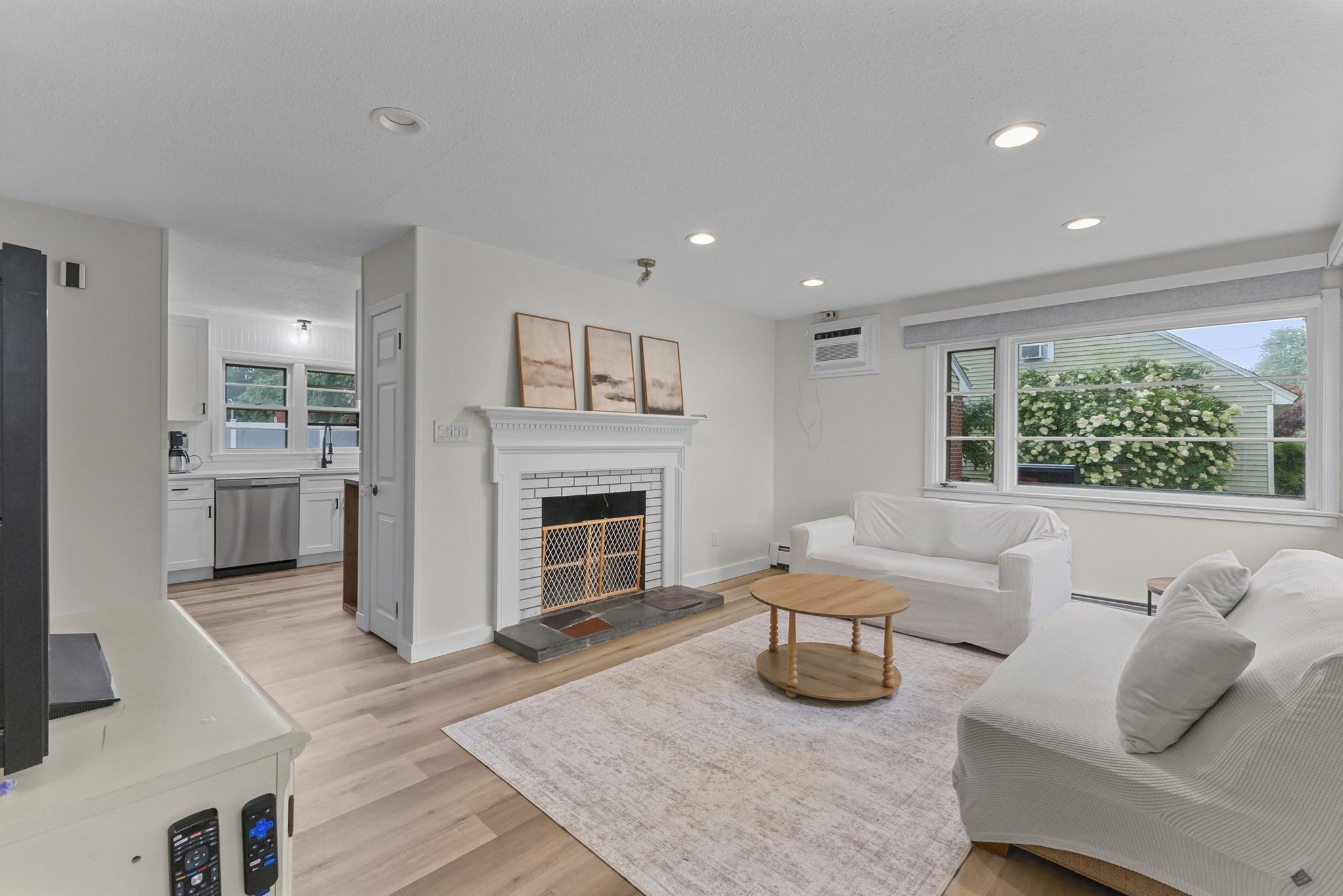 30 Bellridge Dr, Shrewsbury, MA, 30 Bellridge Dr, Shrewsbury, MA Photo #9