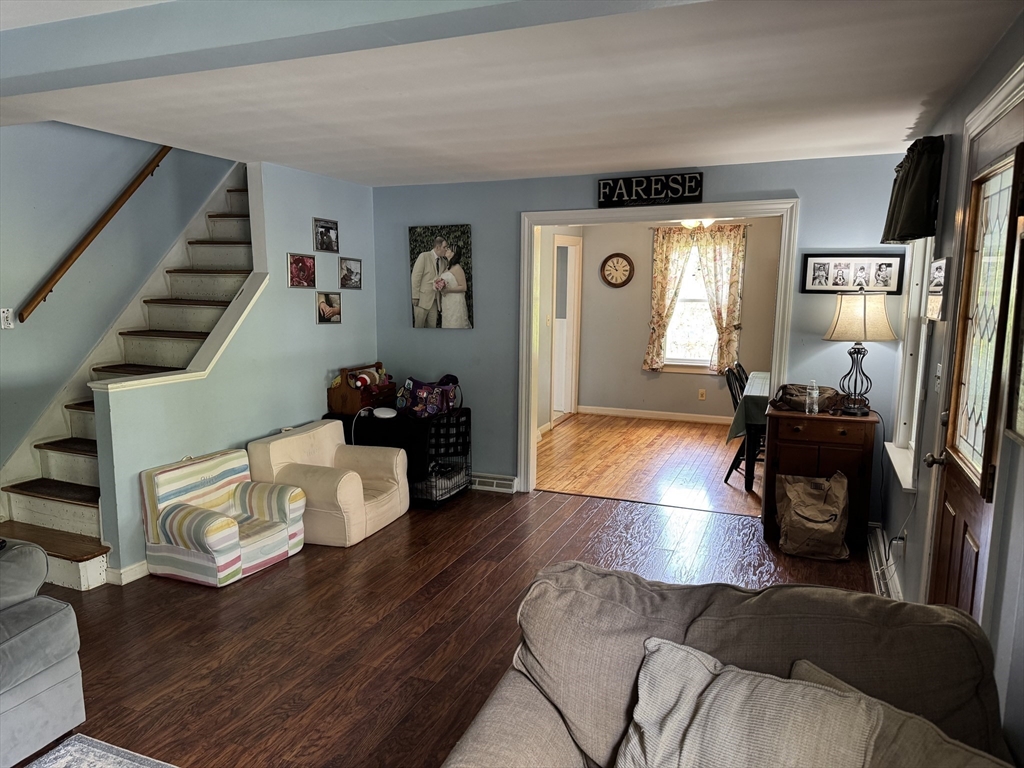 20 Rockaway Rd