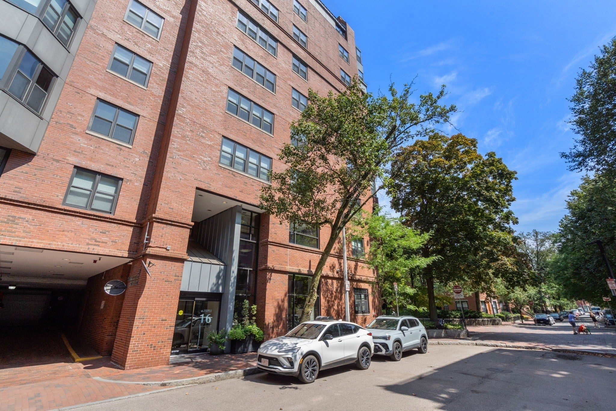 16 Harcourt ST #5G, Boston, MA Photo #31