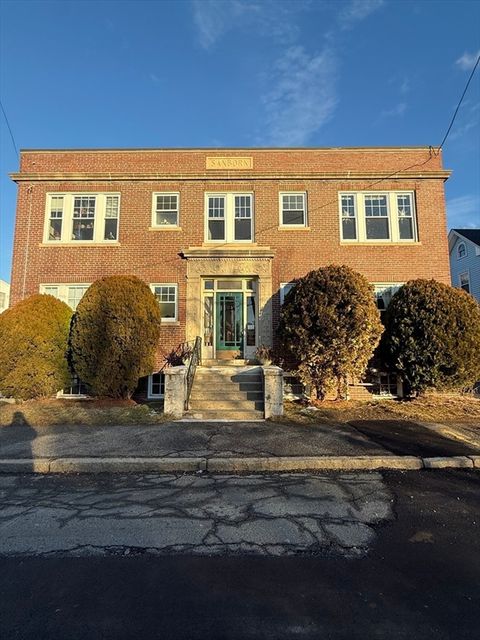 Photo of 21 Sanborn St #5, Reading, MA 01867 (MLS # 73467003)