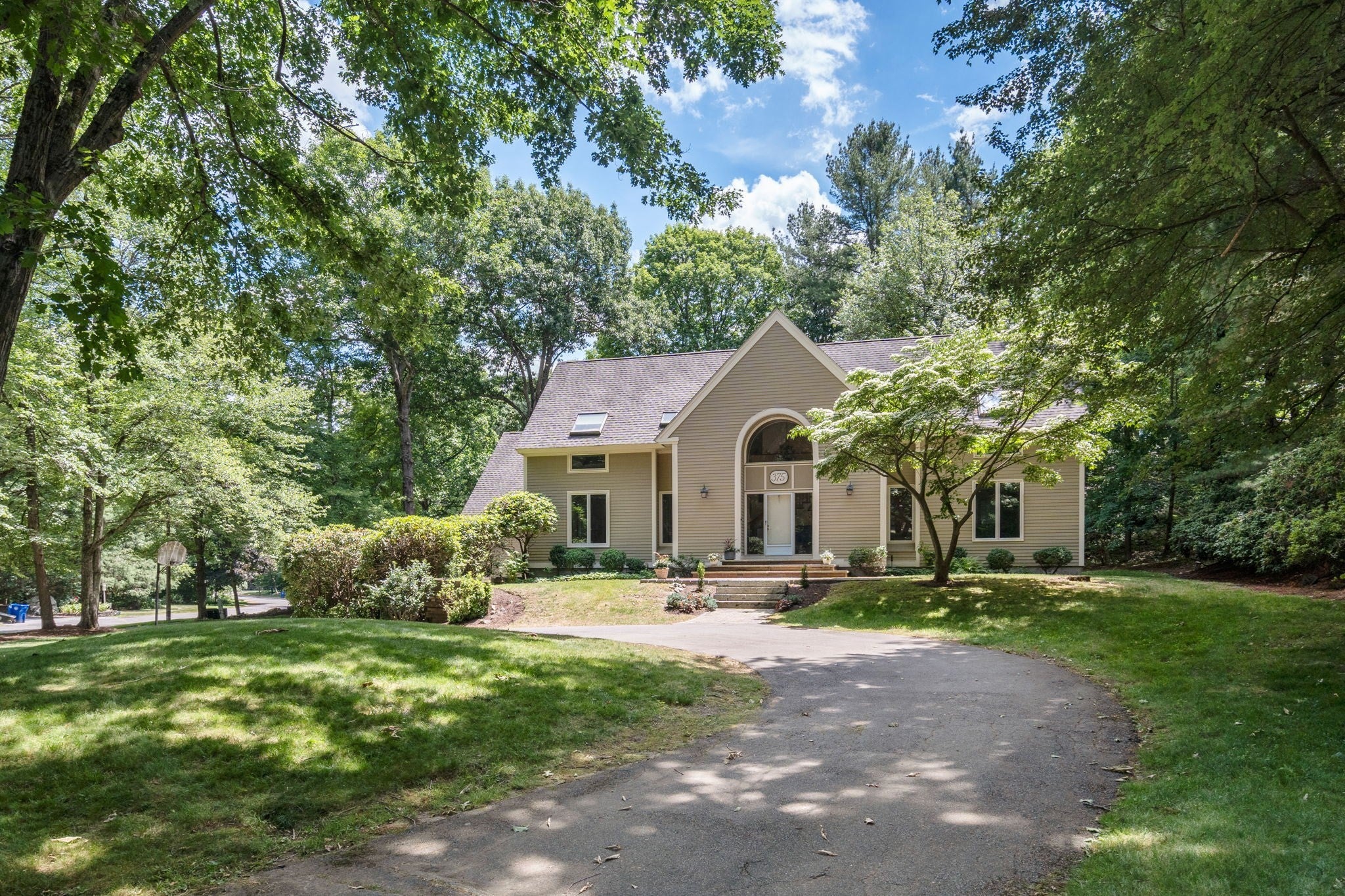 Photo of 375 Atherton Street, Milton, MA