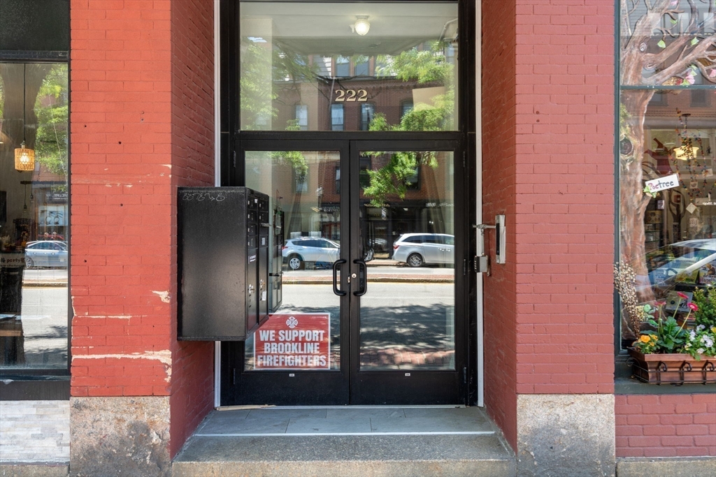 220-224 Washington Street 3