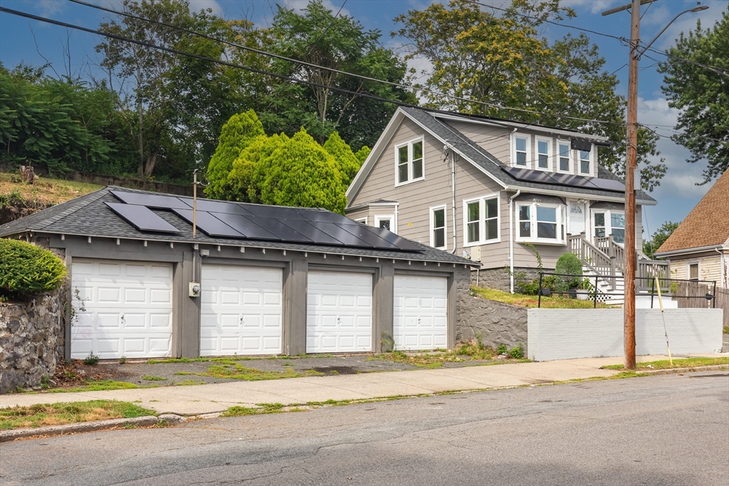 38 Everett St