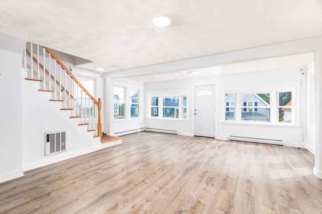 38 Everett St
