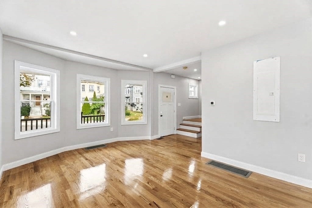 55 Wyoming Ave, Malden, MA Photo #6