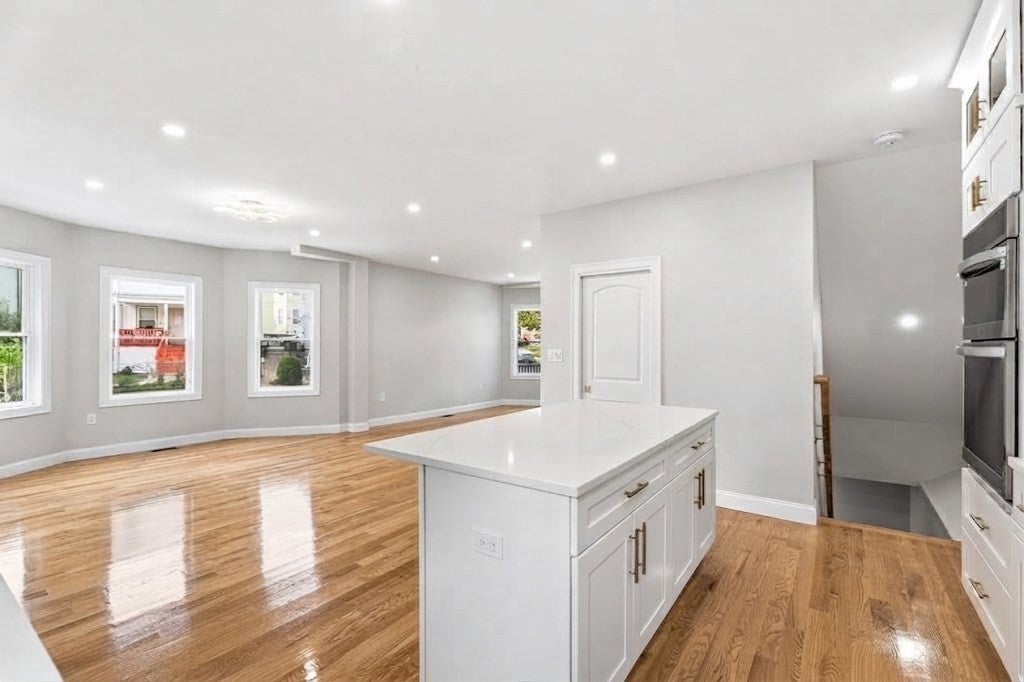 55 Wyoming Ave, Malden, MA Photo #4