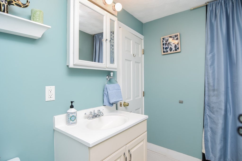 43 Warren St, Revere, MA, 43 Warren St, Revere, MA Photo #10