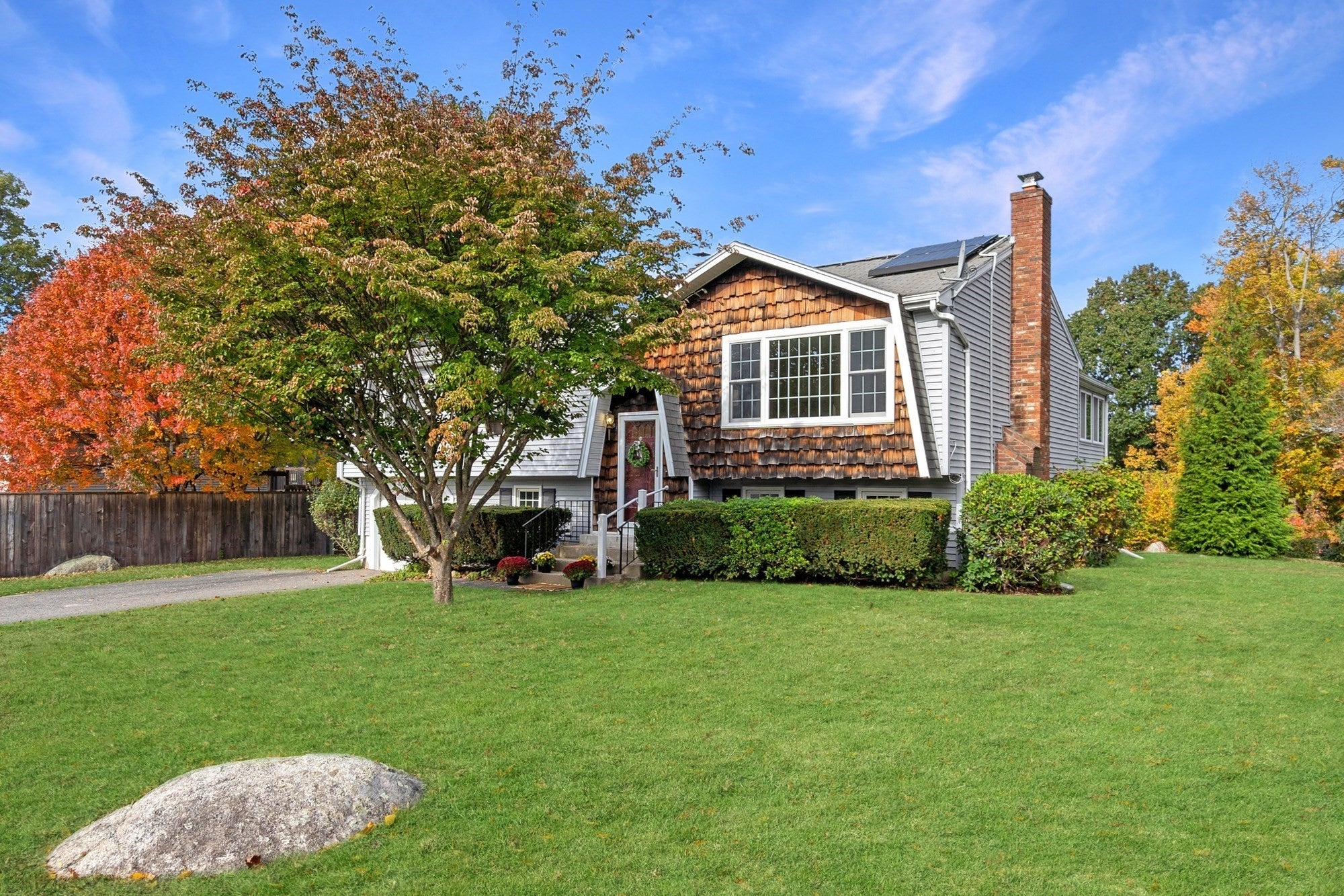 3 Woodridge Rd, Milford, MA Photo #1