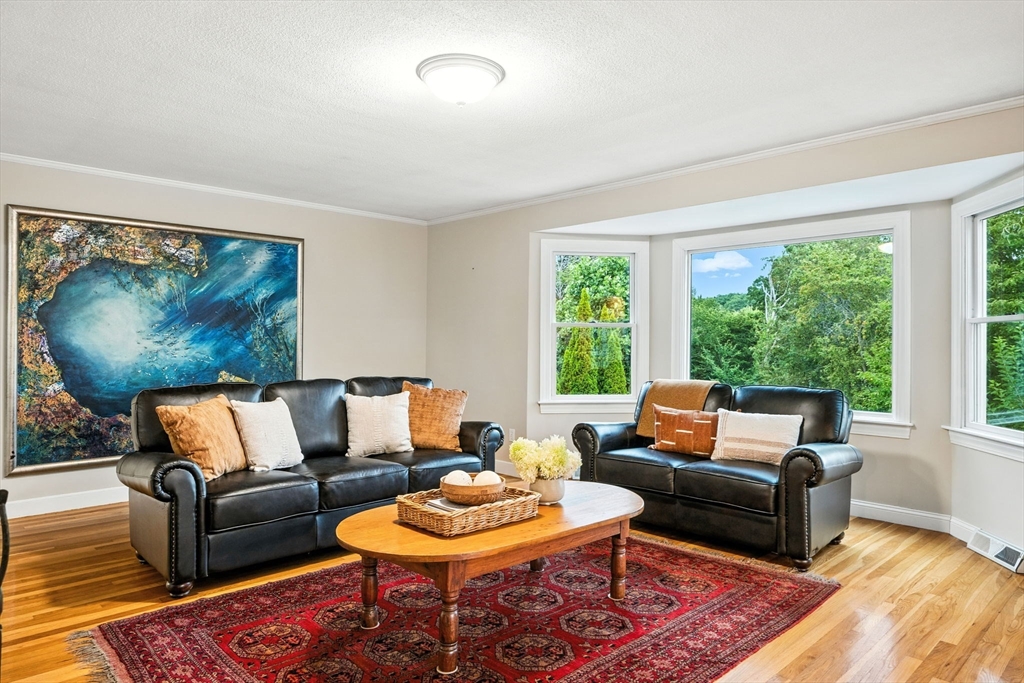 52 Wenham Road