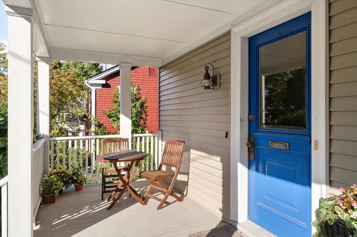 12 Barnes Rd #2