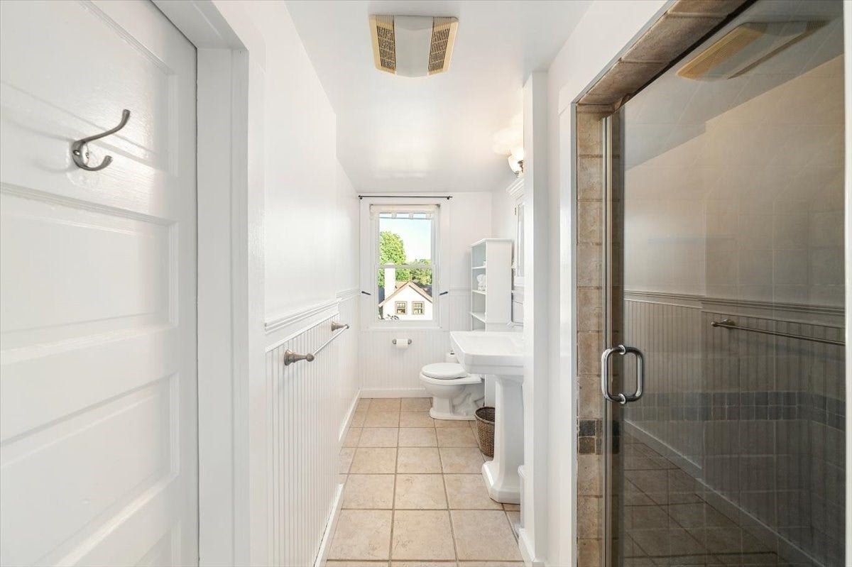 12 Barnes Rd #2, Newton, MA, 12 Barnes Rd #2, Newton, MA Photo #37