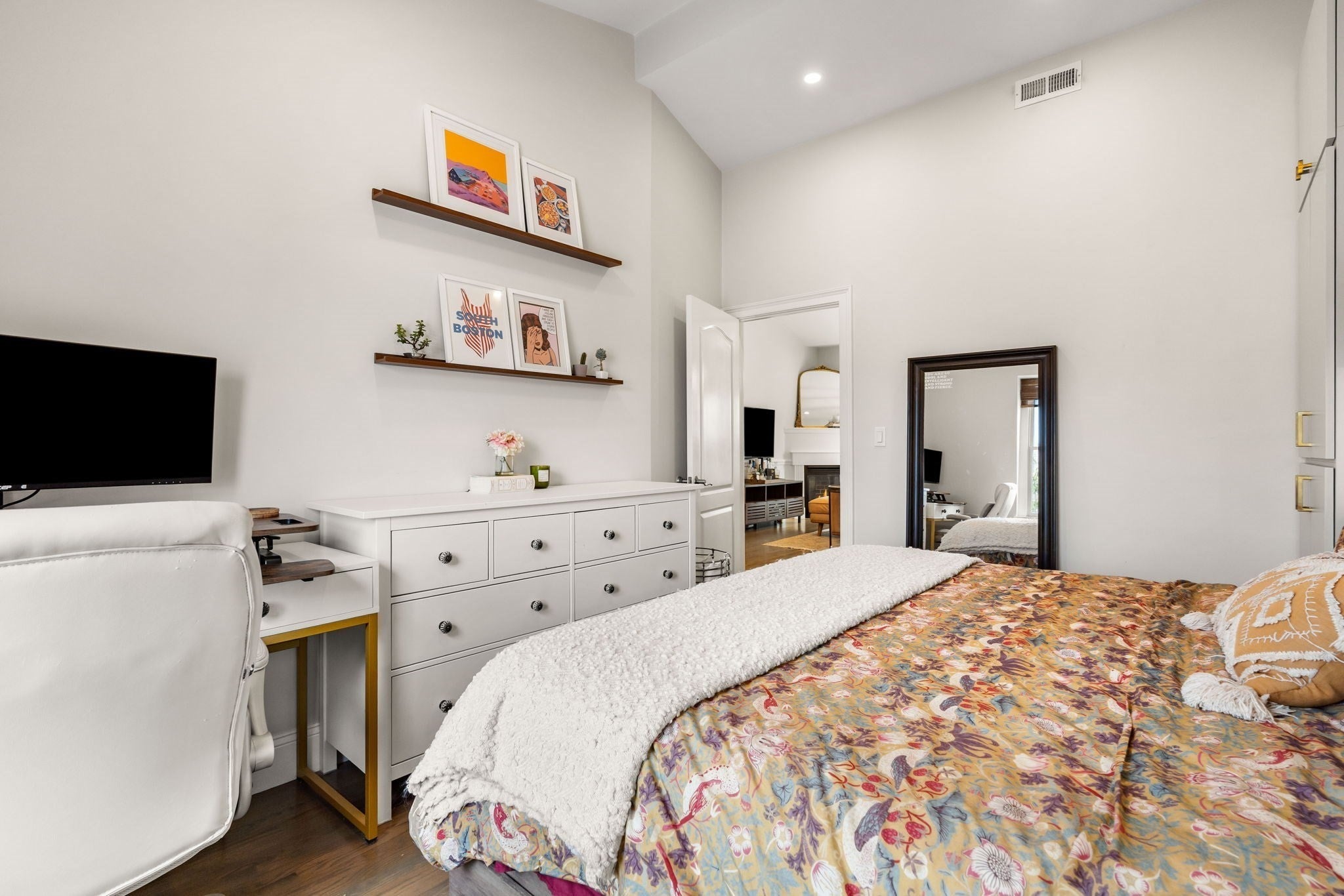 515 E 8th St #3, Boston, MA, 515 E 8th St #3, Boston, MA Photo #18