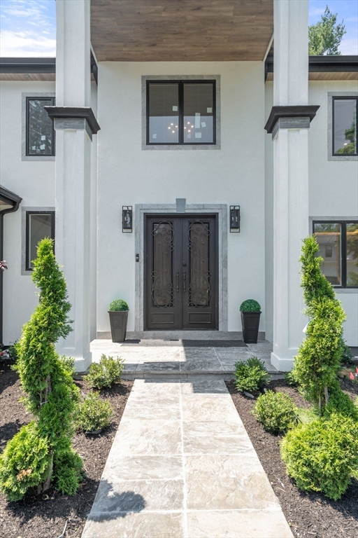 57 Mayflower Road