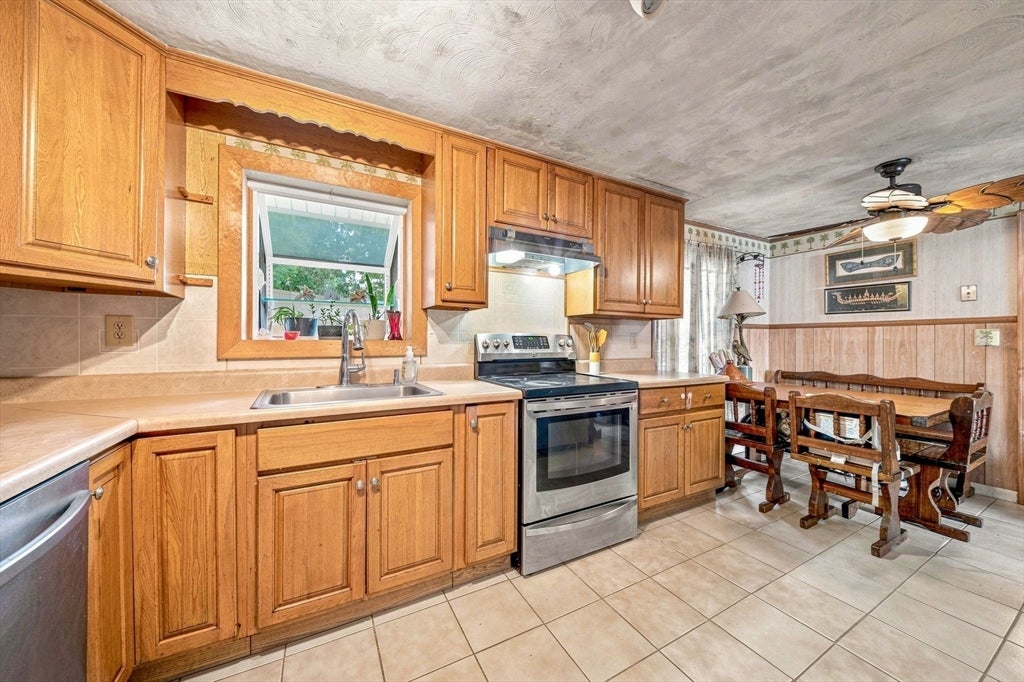 34 Joseph RD, Braintree, MA, 34 Joseph RD, Braintree, MA Photo #12