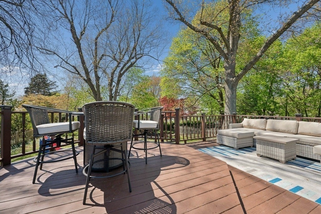223 Beverly Road, Worcester, MA Photo #40