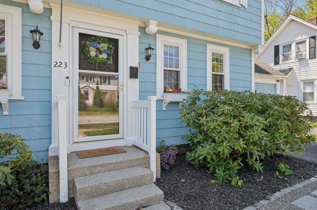 223 Beverly Road, Worcester, MA Photo #6