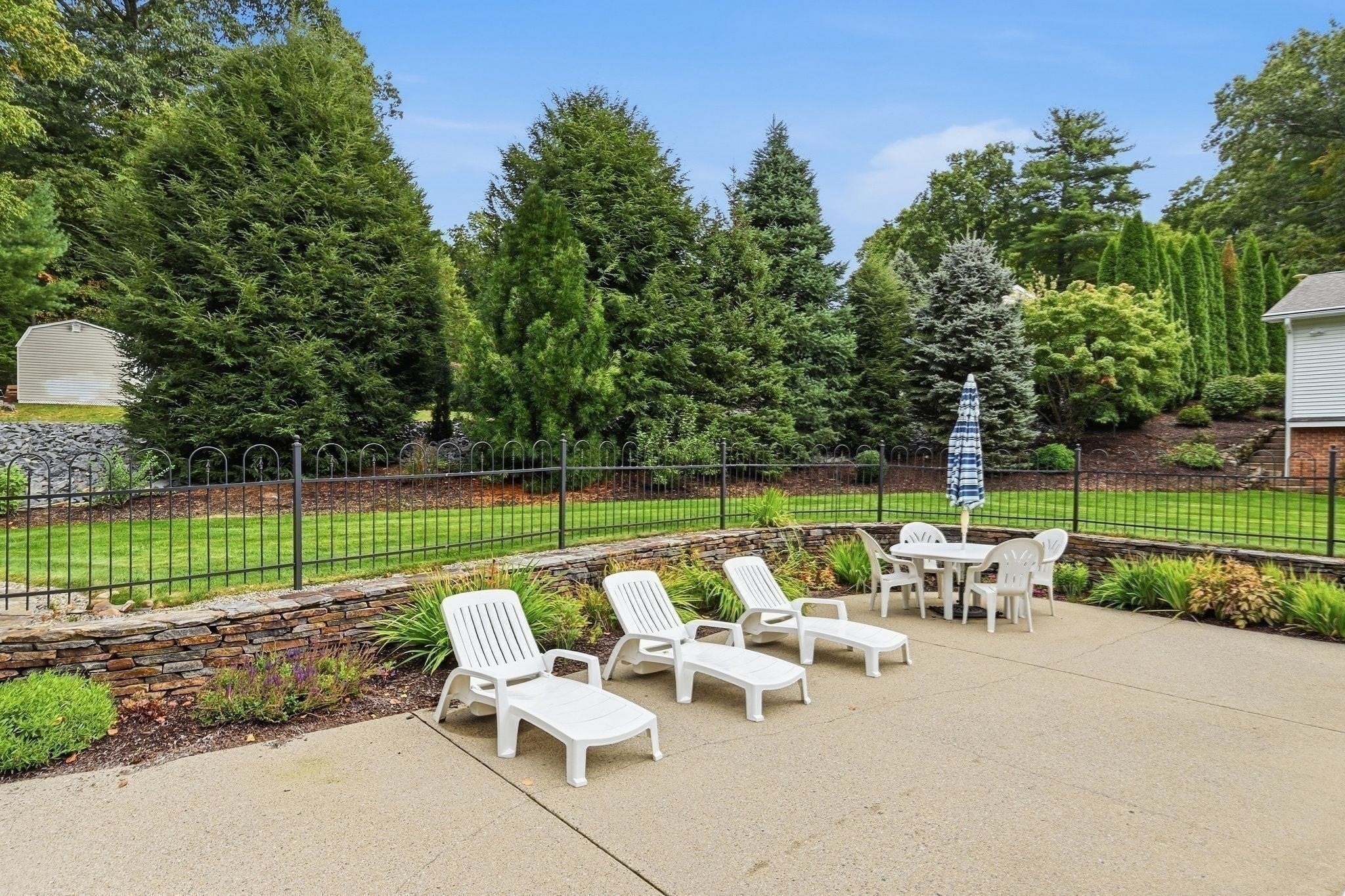 46 Stuart Pl, Westfield, MA Photo #38