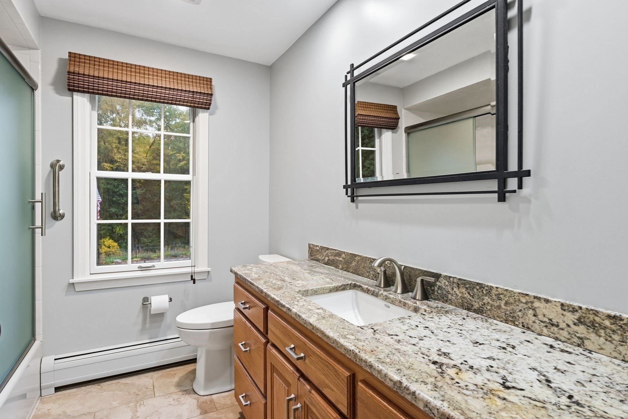 46 Stuart Pl, Westfield, MA Photo #20