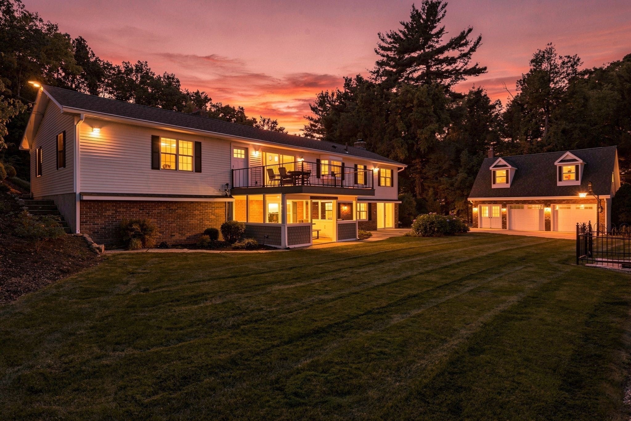 46 Stuart Pl, Westfield, MA Photo #4