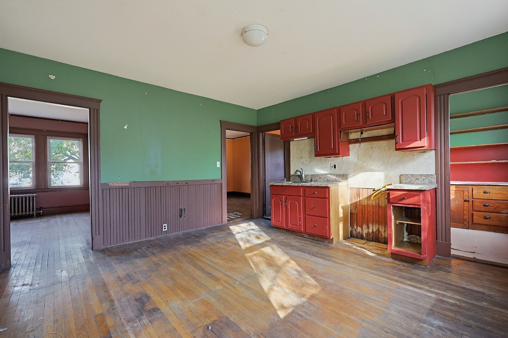 28 Heaton Ave, Norwood, MA Photo #10