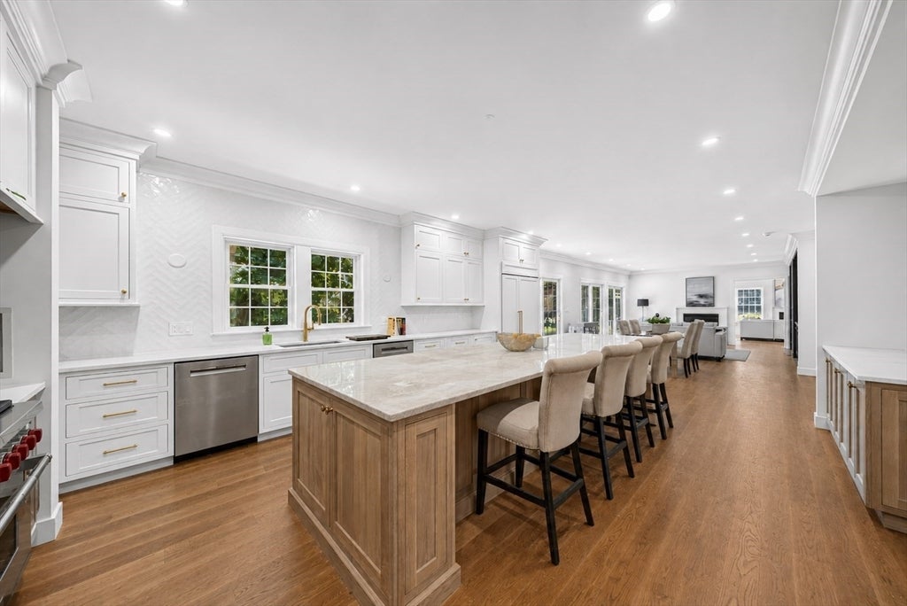 11 Viking Road
