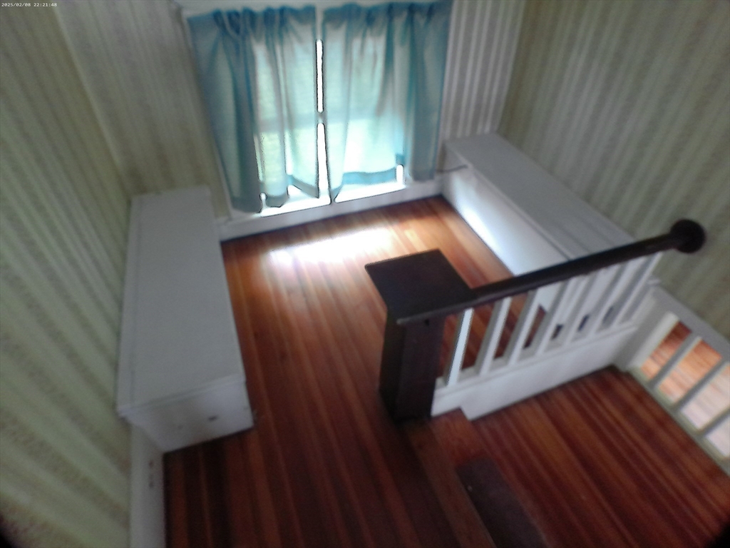 Holyoke, Massachusetts 01040, United States, 2 Bedrooms Bedrooms, ,2 BathroomsBathrooms,Residential,Contingent,136938