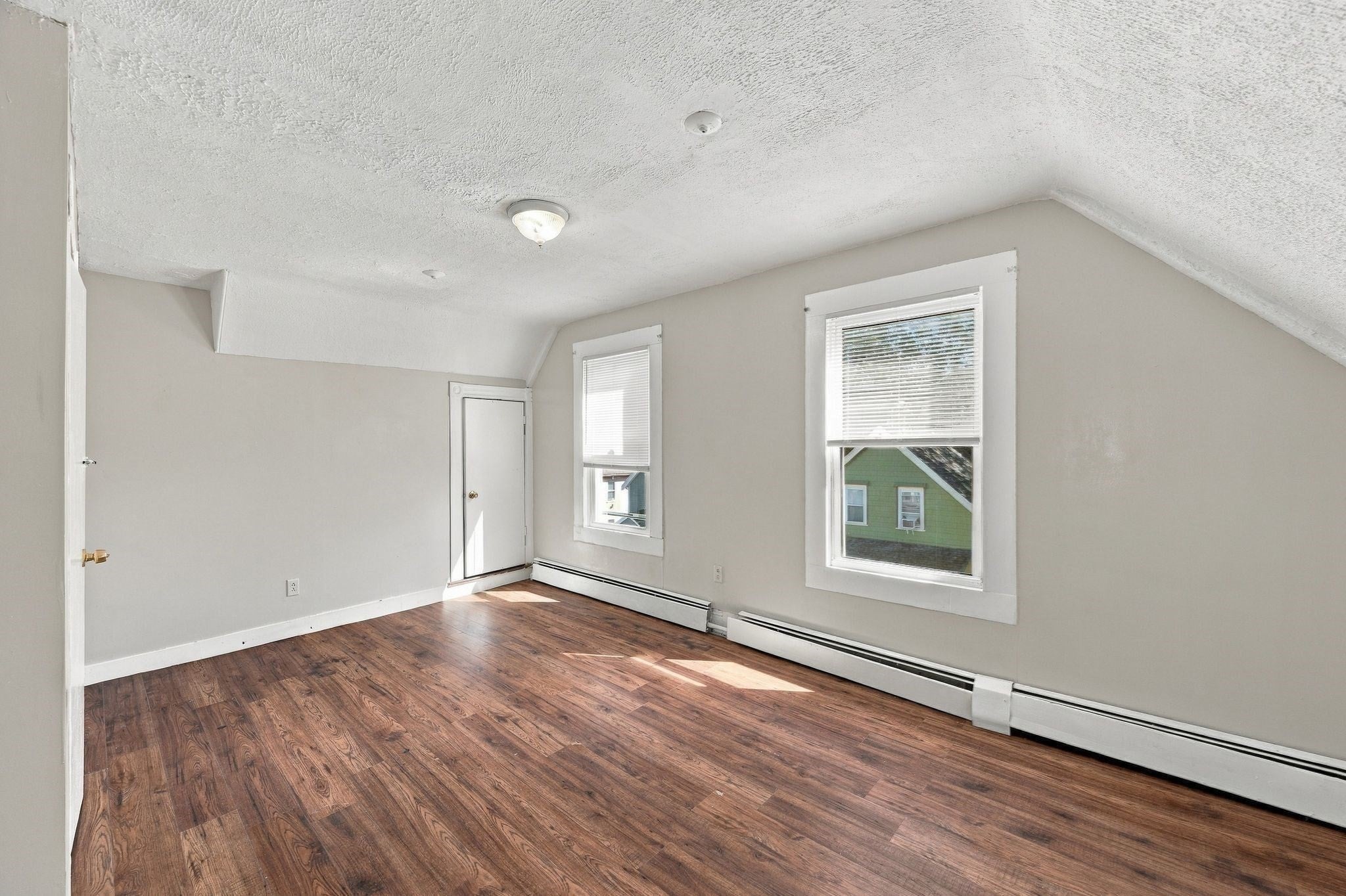 6-8 Marmion St, Boston, MA, 6-8 Marmion St, Boston, MA Photo #33
