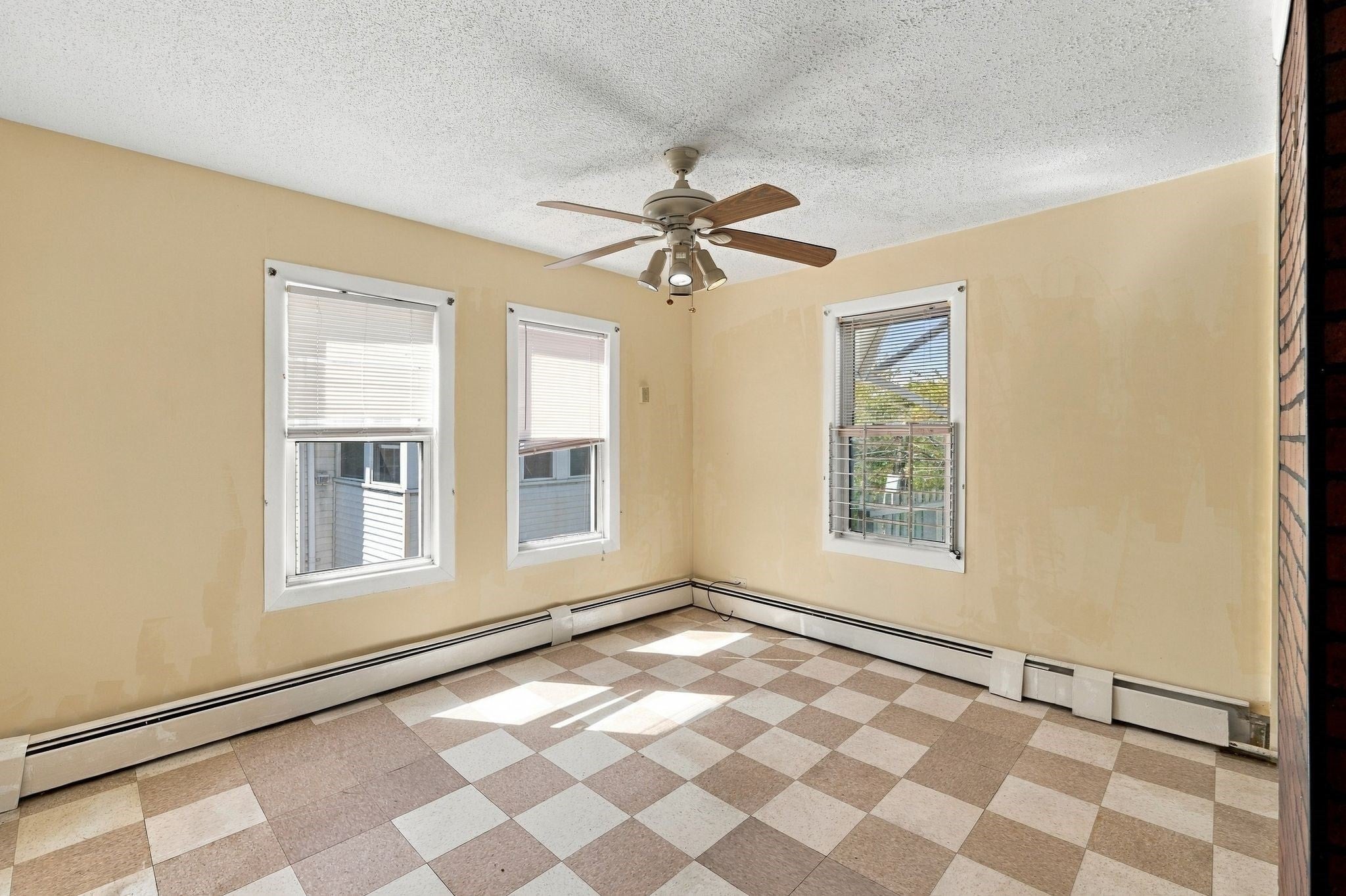 6-8 Marmion St, Boston, MA, 6-8 Marmion St, Boston, MA Photo #16