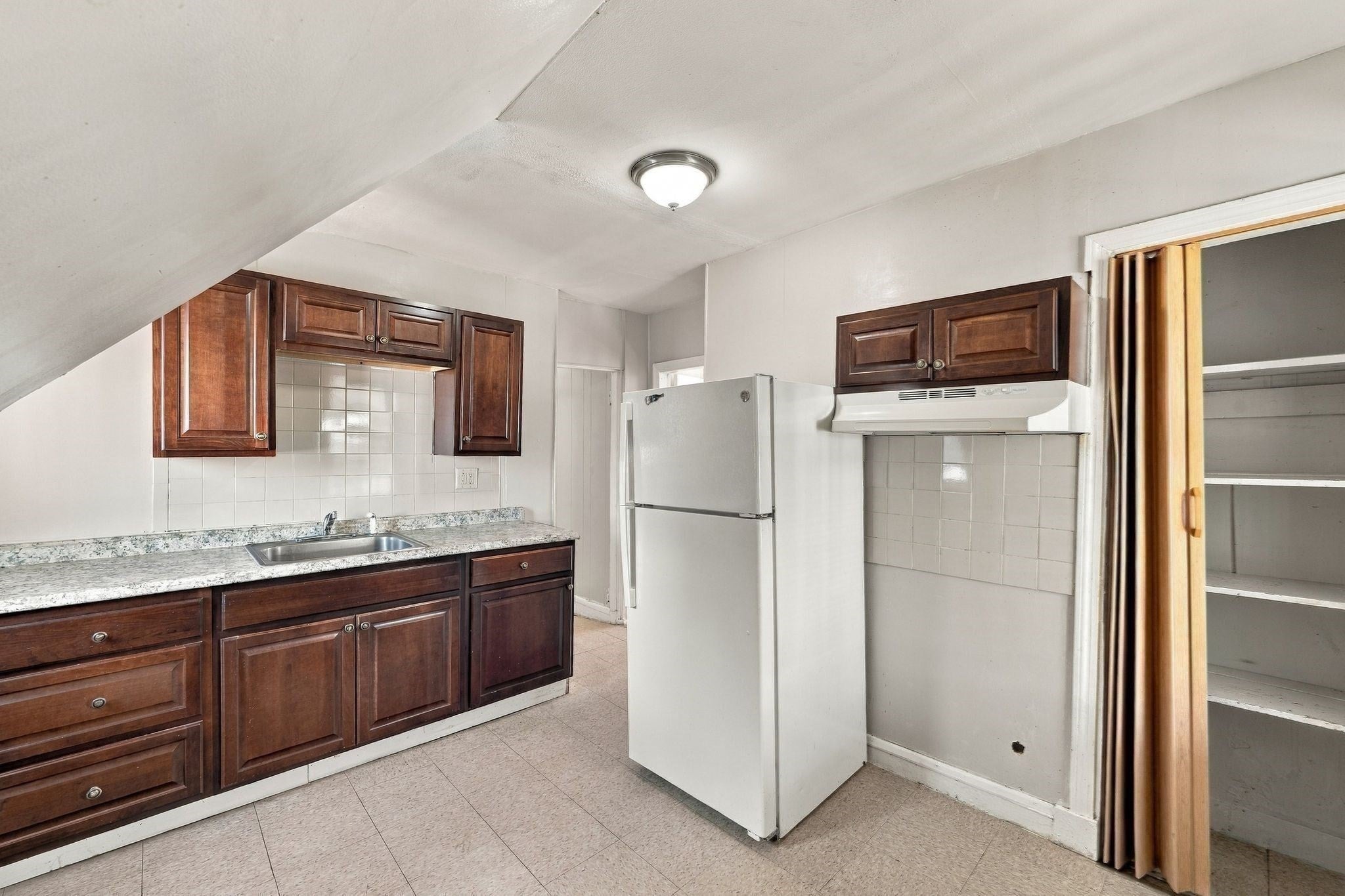 6-8 Marmion St, Boston, MA, 6-8 Marmion St, Boston, MA Photo #24