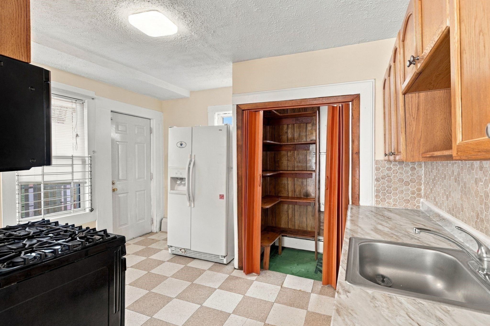 6-8 Marmion St, Boston, MA, 6-8 Marmion St, Boston, MA Photo #14