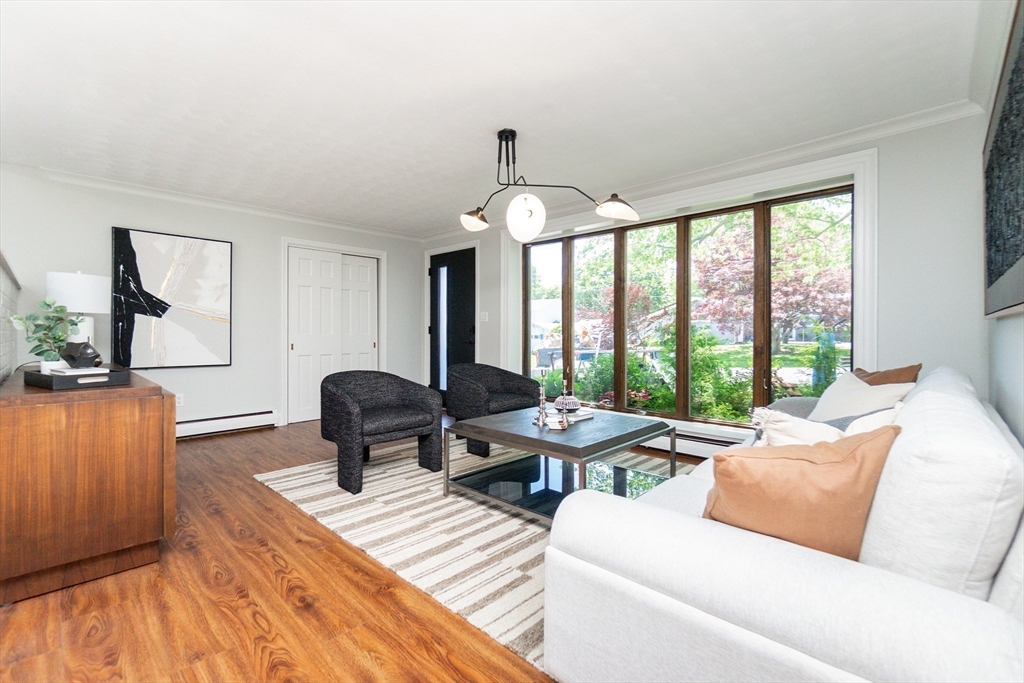 43 Amherst Rd